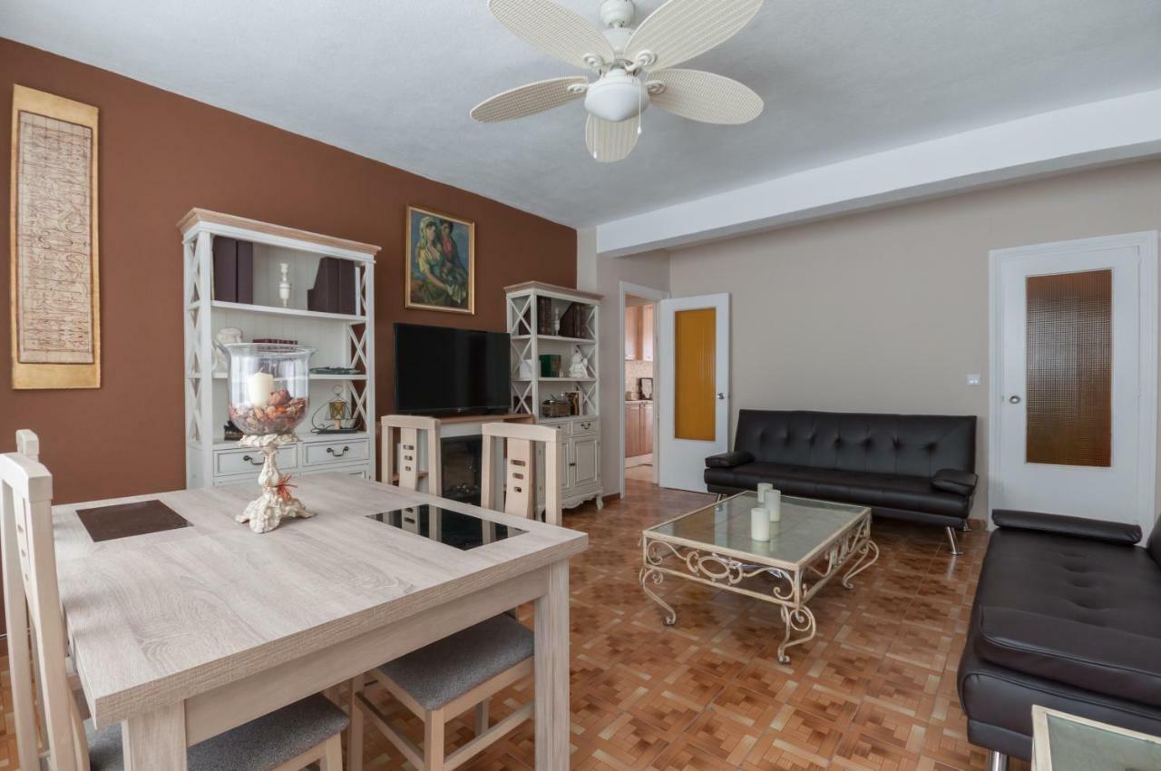 32 Marques Real Apartment Madrid Bagian luar foto